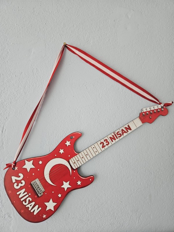 23 Nisan Temalı Ahşap Gösteri Gitarı - Çocuklar İçin Gösteri Aksesuarı